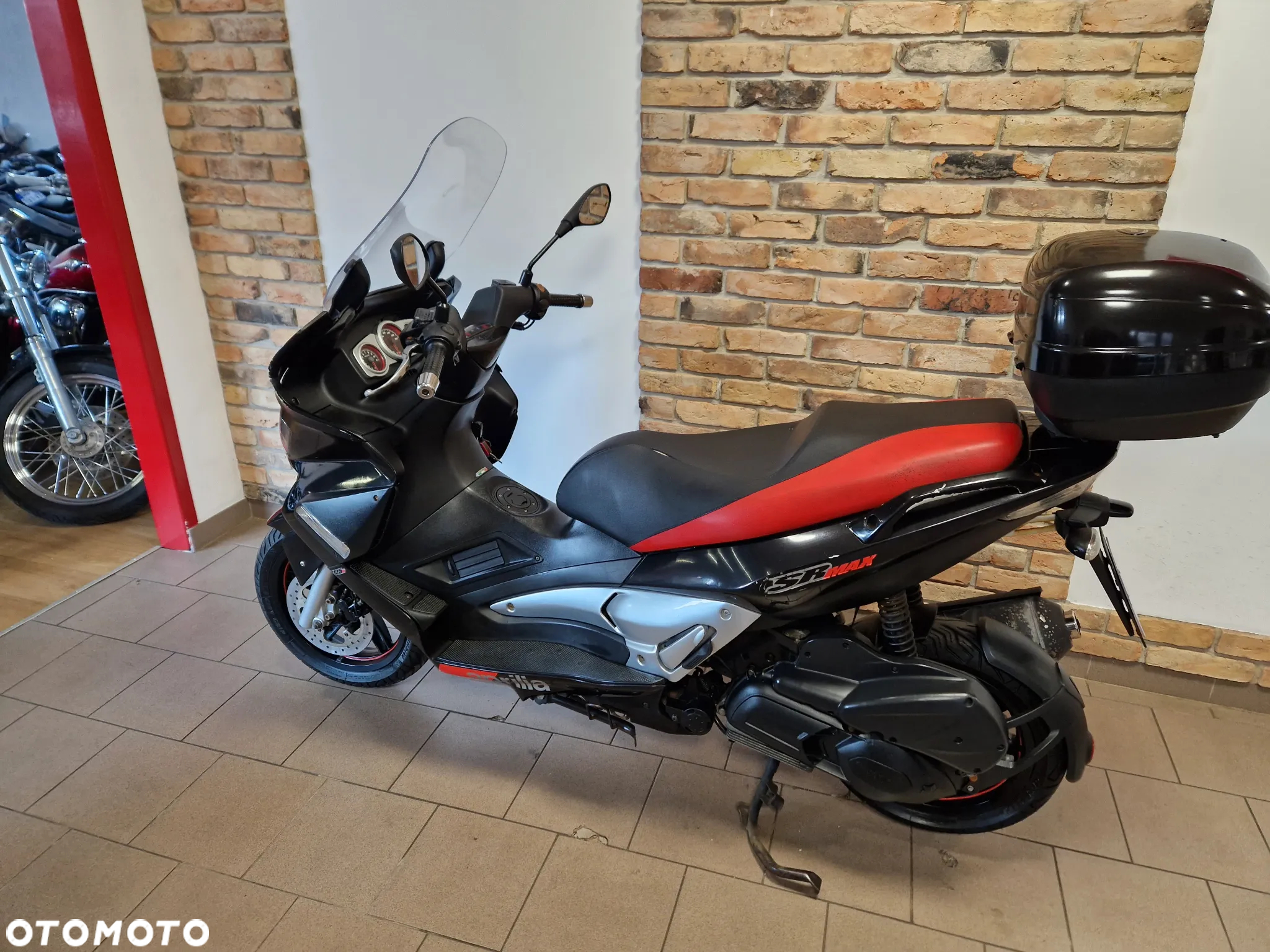 Aprilia SR - 2