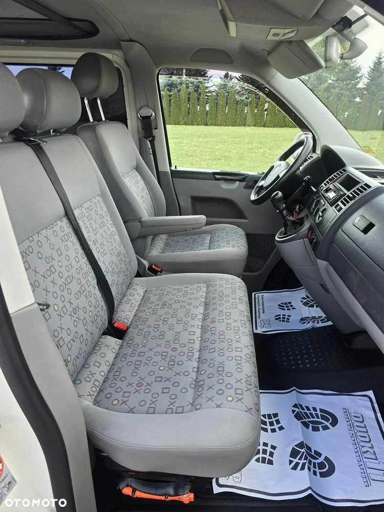 Volkswagen Transporter - 16