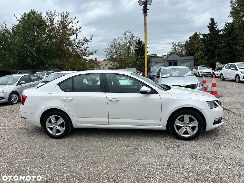 Skoda Octavia - 7