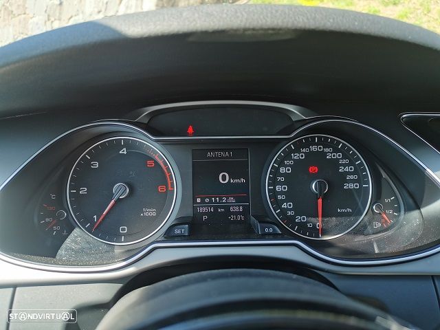 Audi A4 Avant 2.0 TDI Multitronic - 9