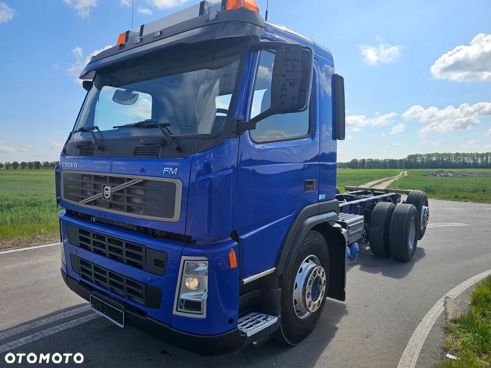 Volvo FM 9 , 6X2 , 300KM ,