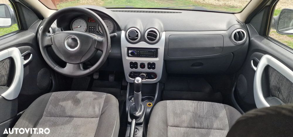Dacia Logan - 6