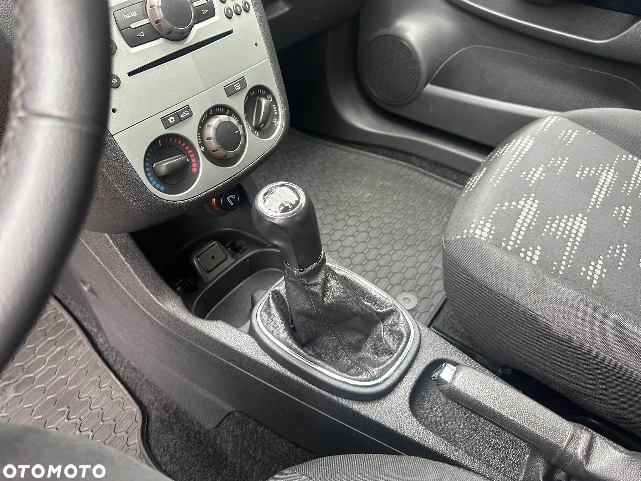 Opel Corsa 1.4 16V Graphite - 22