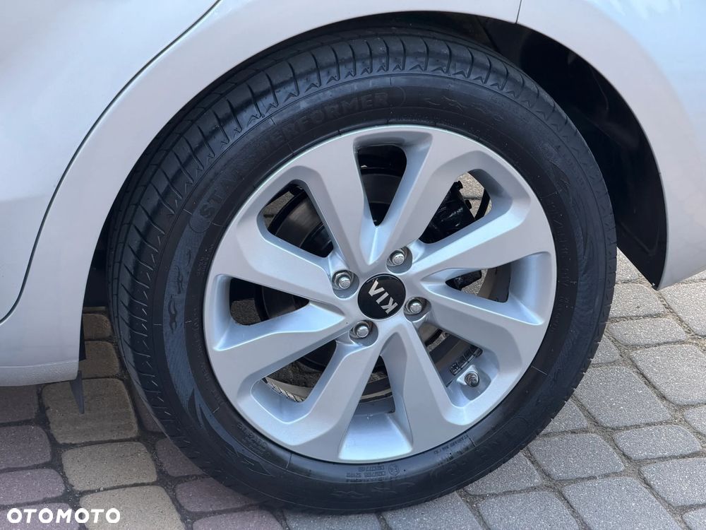 Kia Rio 1.2 ISG Uefa Euro 2016 - 19