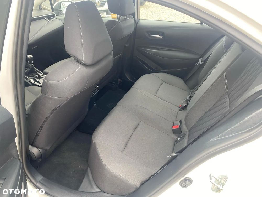 Toyota Corolla 1.5 Comfort - 21