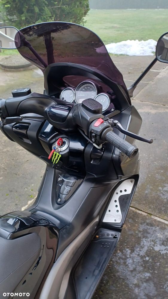 Yamaha Tmax - 9