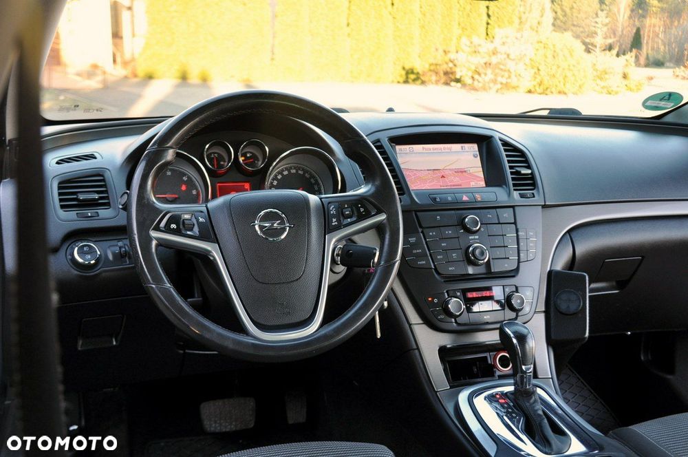 Opel Insignia - 29