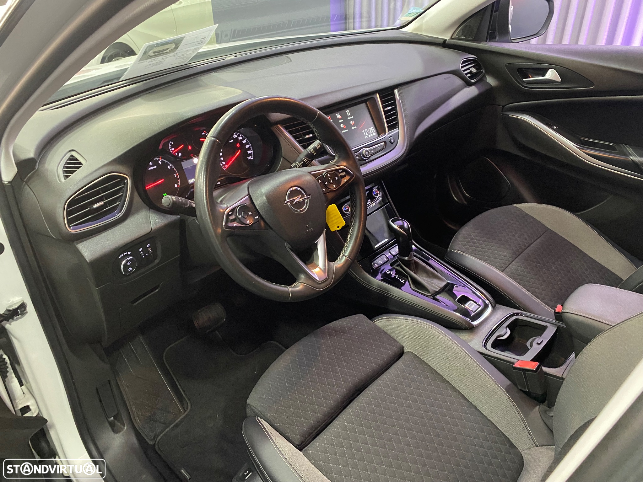 Opel Grandland X 1.5 CDTI Innovation AT - 23