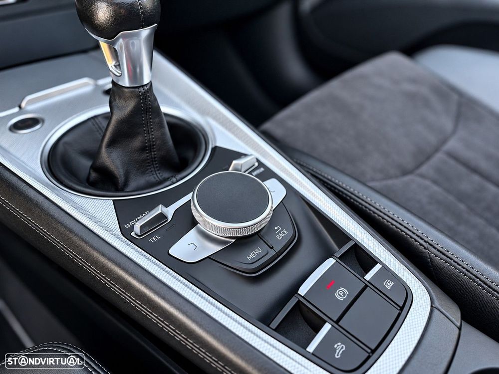 Audi TT Roadster 2.0 TDi - 18