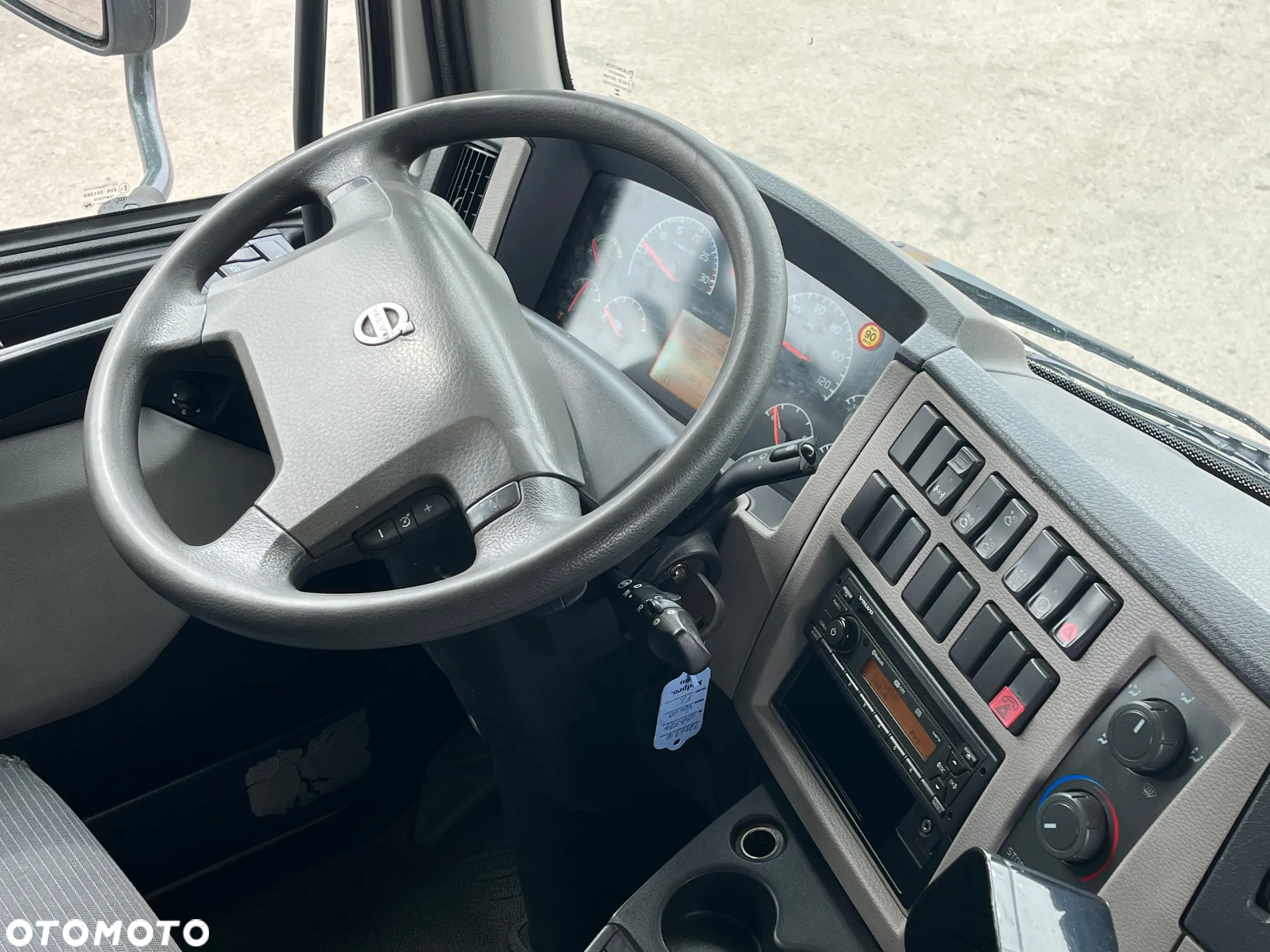 Volvo FL240 4X2 CHŁODNIA CARRIER WINDA18EP - 9