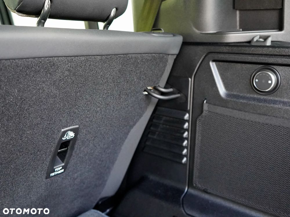 Land Rover Defender 110 4.4 P635 V8 mHEV Octa Edition One - 38