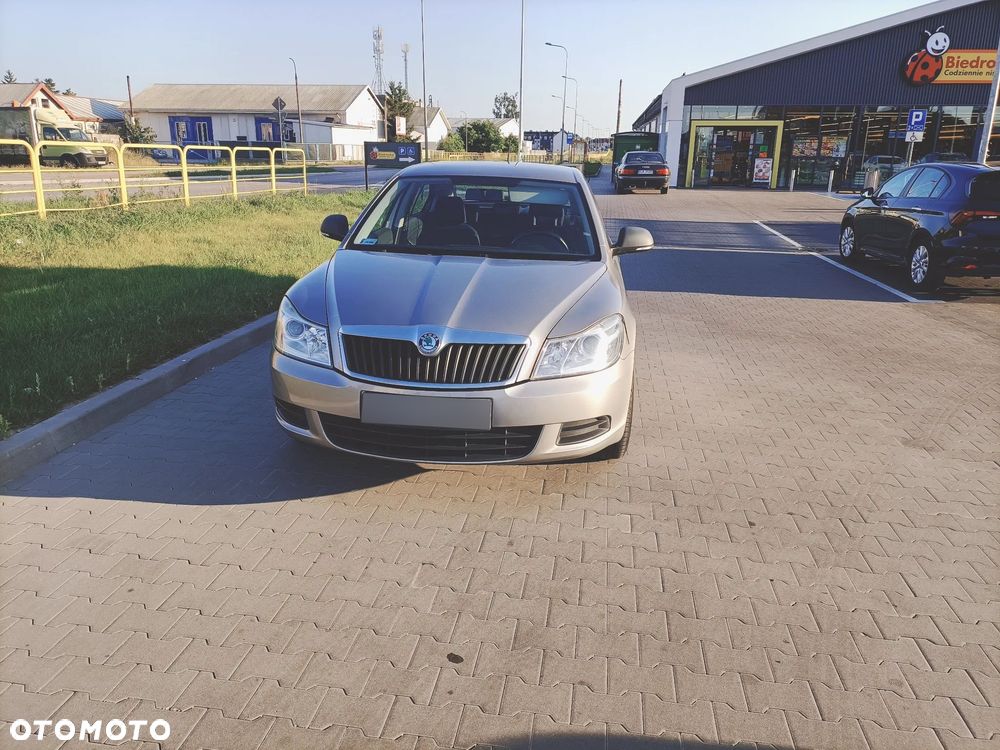 Skoda Octavia 1.6 Classic - 3