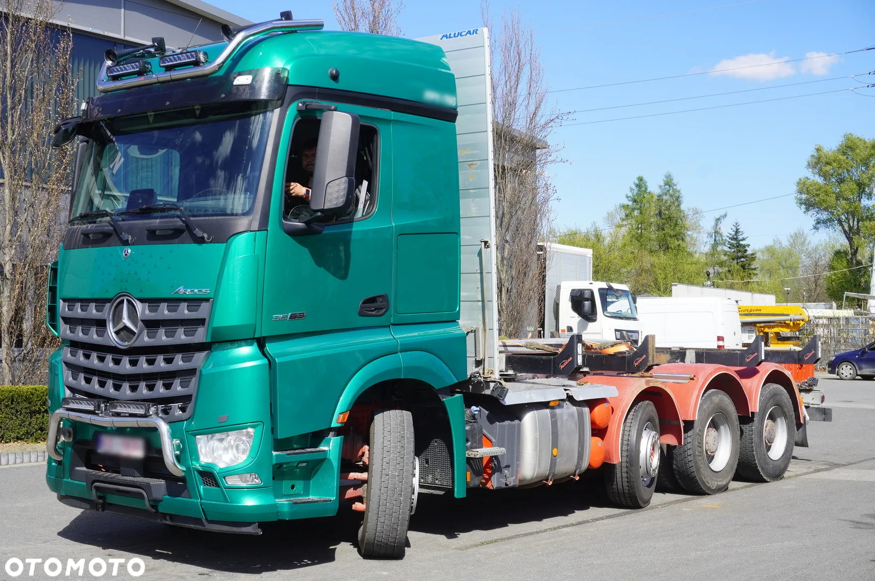 Mercedes-Benz Arocs 3563 8×4 / 630 KM / oś skrętna / Zabudowa z kłonicami - 2