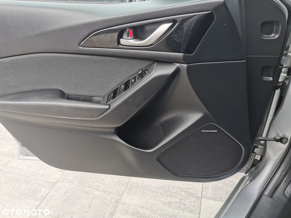 Mazda 3 1.5 Skygo - 32