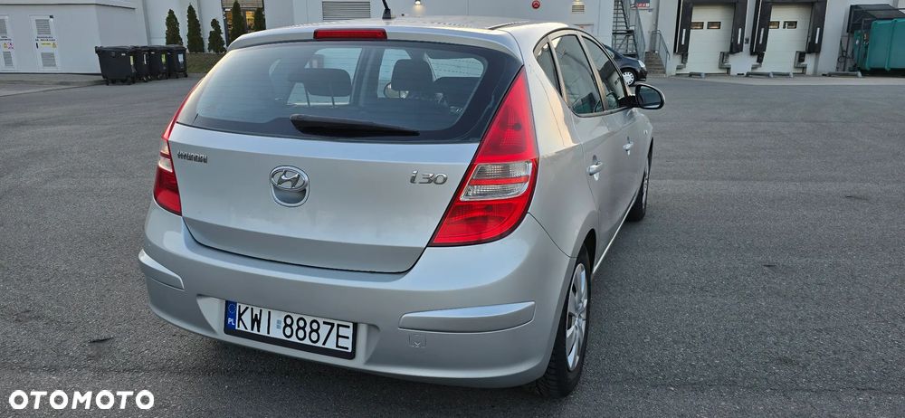 Hyundai i30 1.6 CRDi Comfort - 10