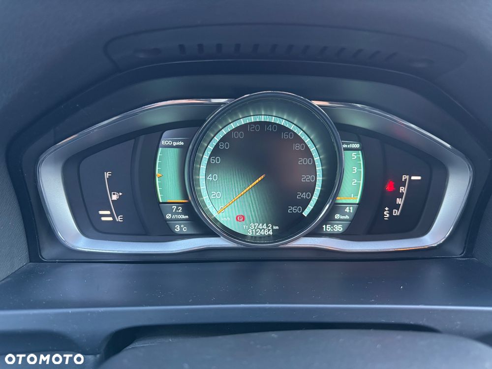 Volvo S60 D3 Geartronic Momentum - 25