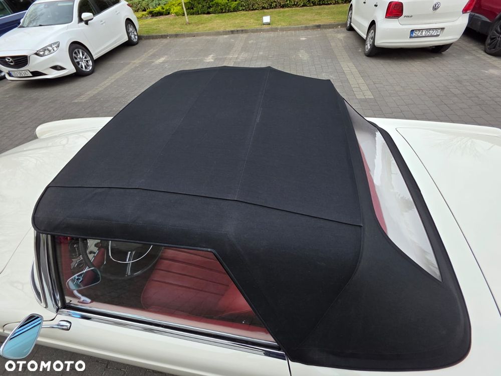 Mercedes-Benz SL - 17