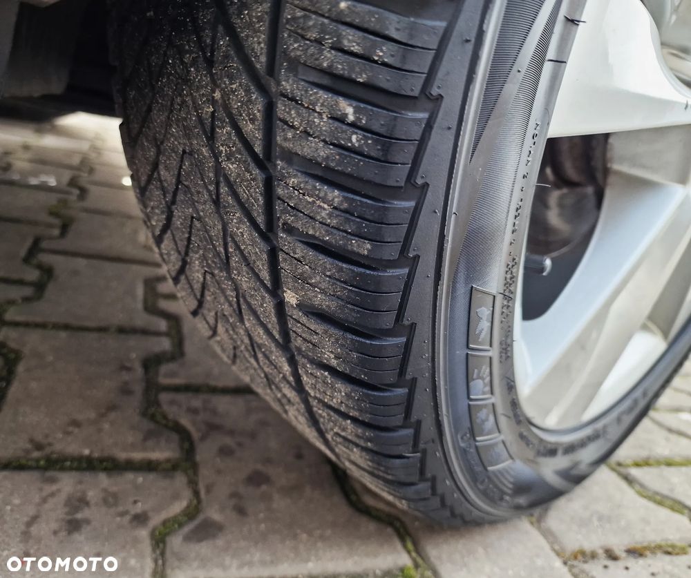 Skoda Karoq 1.6 TDI 4x2 Style - 33