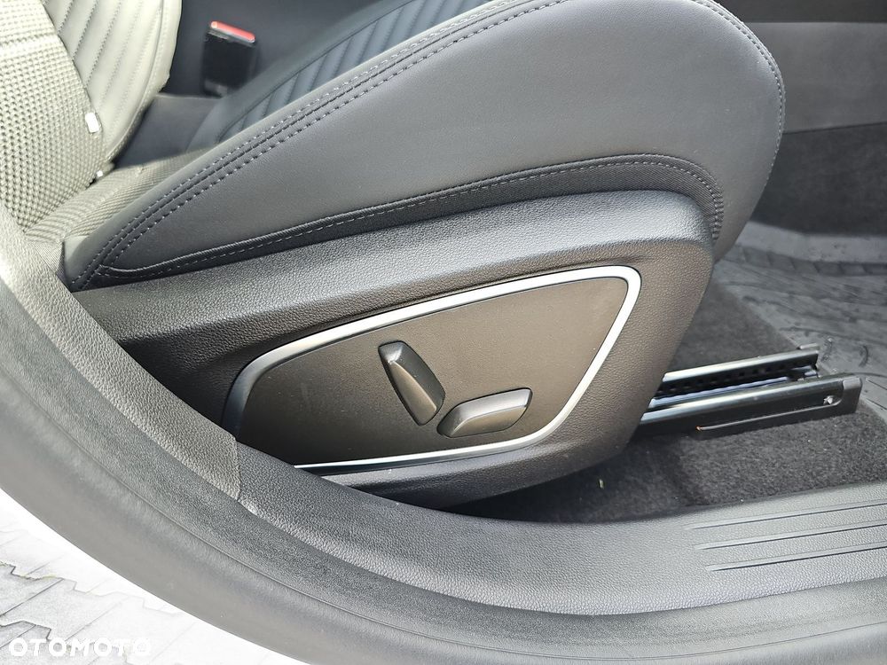 Renault Austral 1.2 E-Tech Full Hybrid 200 Esprit Alpine MMT - 21