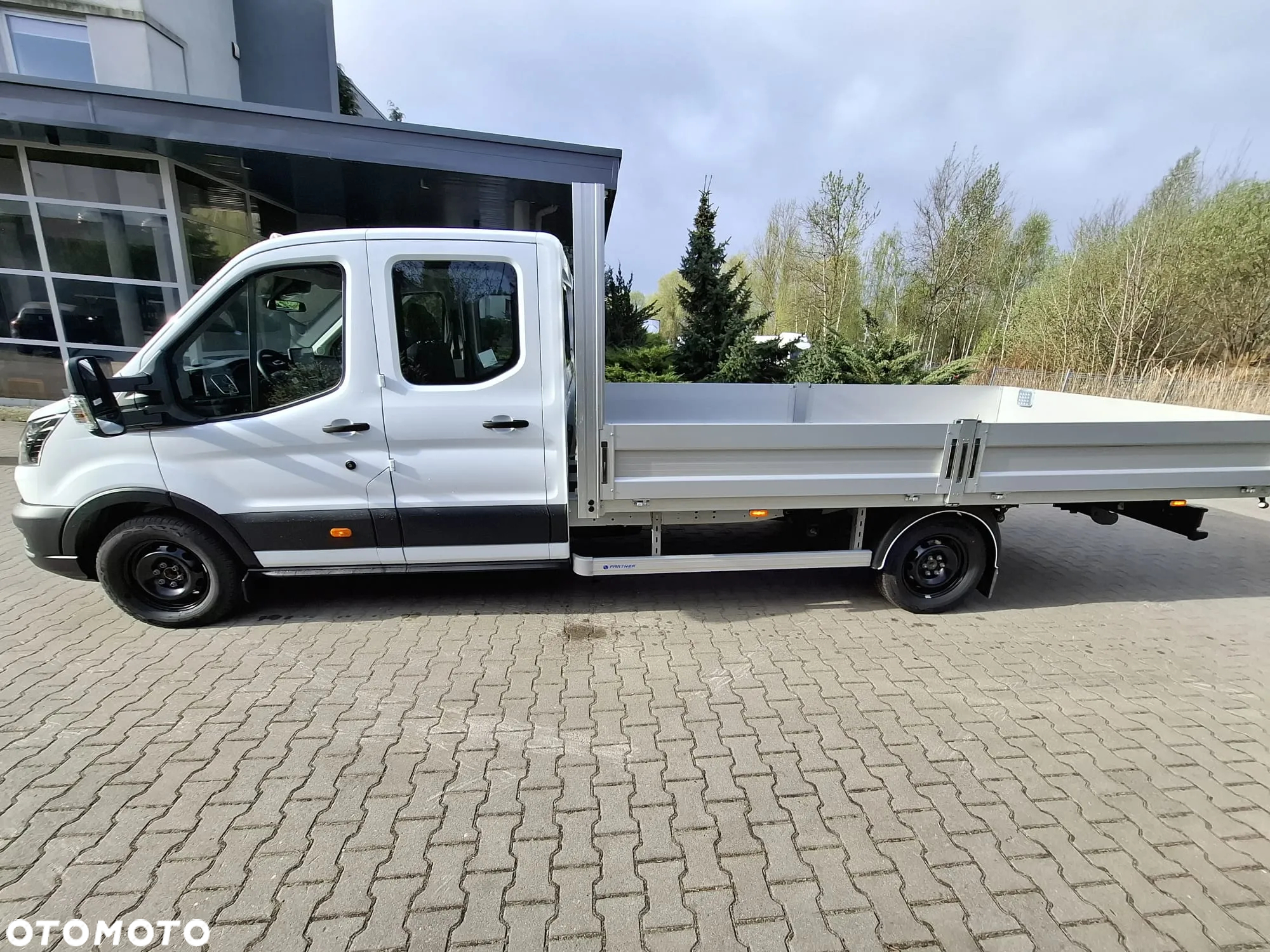 Ford Transit D-CAB 350 L5 - 4