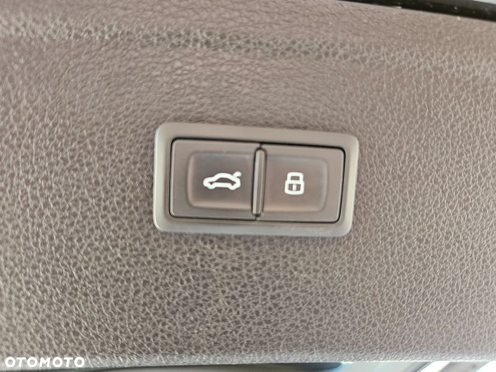 Audi Q5 35 TDI Quattro Sport S tronic - 28