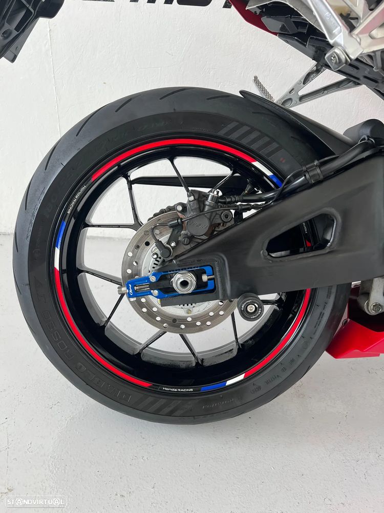 Honda CBR 600RR - 15