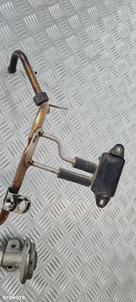 Ford Maverick 2.0 Zawór Przewód Rurka EGR - 3