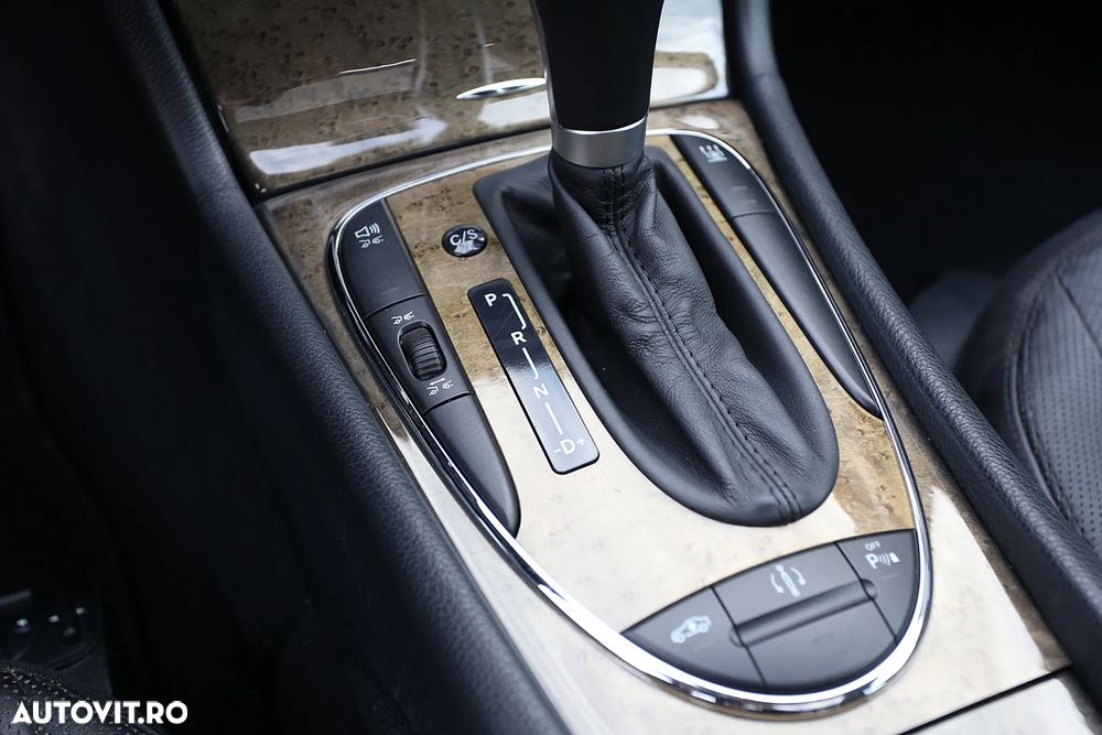 Mercedes-Benz E 320 CDI 4MATIC Automatik Avantgarde DPF - 21