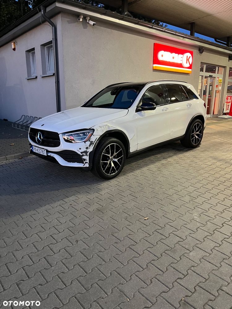 Mercedes-Benz GLC 300 4Matic 9G-TRONIC AMG Line - 1