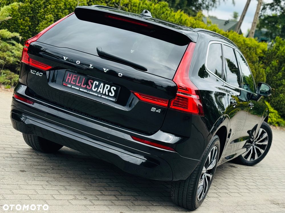 Volvo XC 60 B4 D Geartronic Momentum Pro - 10