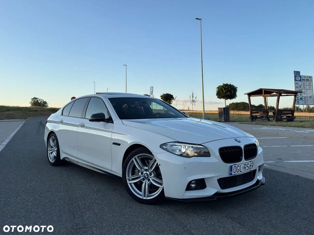 BMW Seria 5 535i Sport-Aut Modern Line - 1