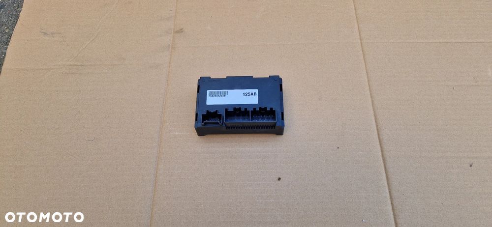 P68250125AB JEEP GRAND CHEROKEE WK2 MODUŁ STEROWNIK SKRZYNI BIEGÓW REDUKTORA