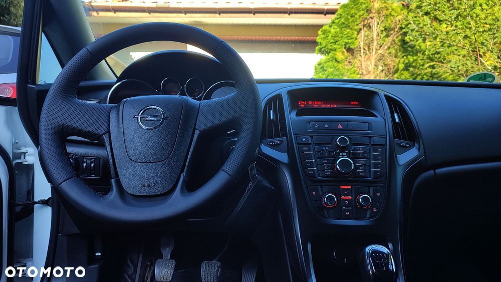 Opel Astra 1.6 Color Edition - 16