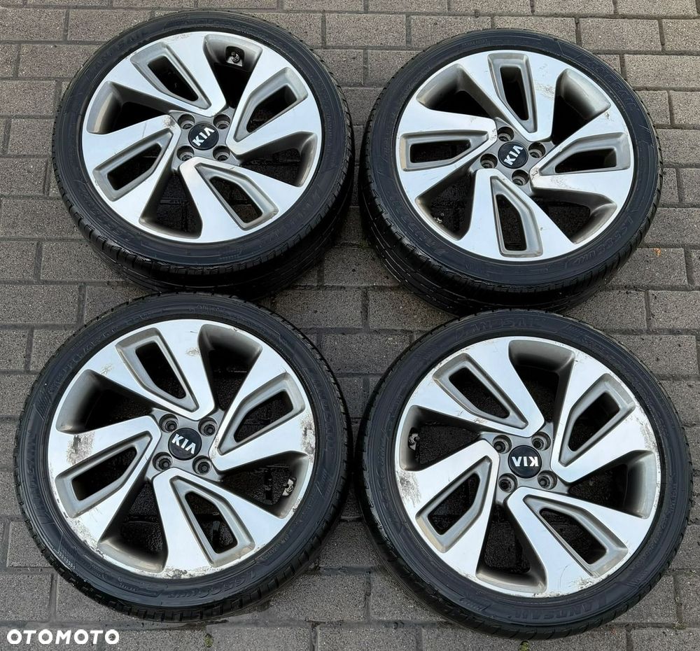 Kia Rio - 4