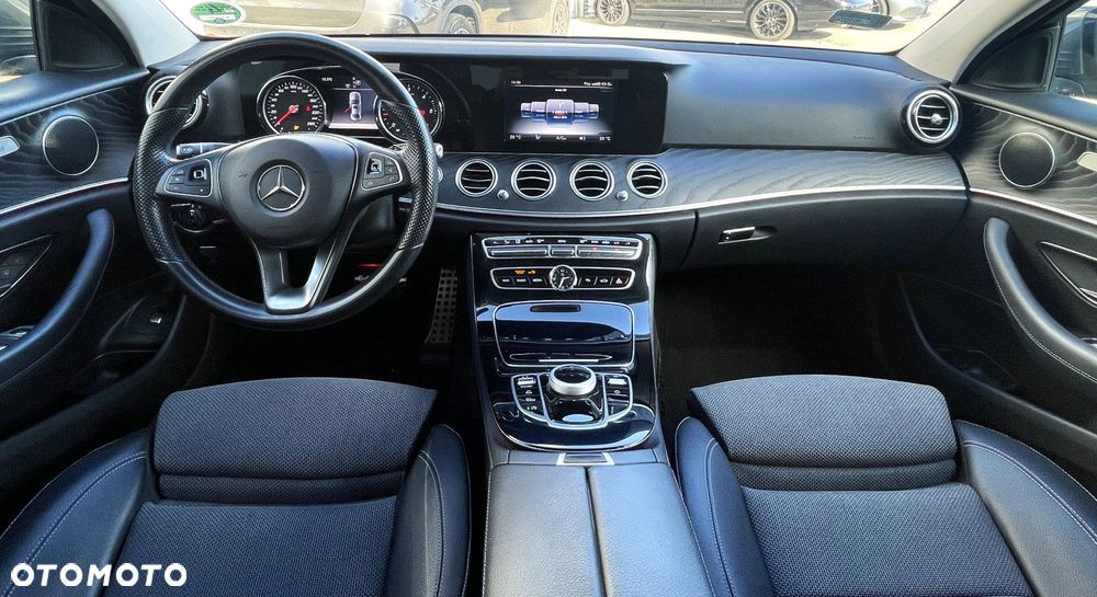 Mercedes-Benz Klasa E 220 d Business Edition 9G-TRONIC - 8