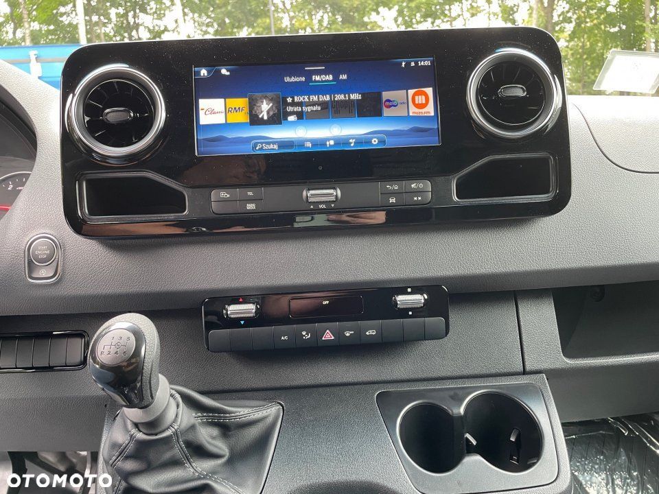 Mercedes-Benz Sprinter - 7