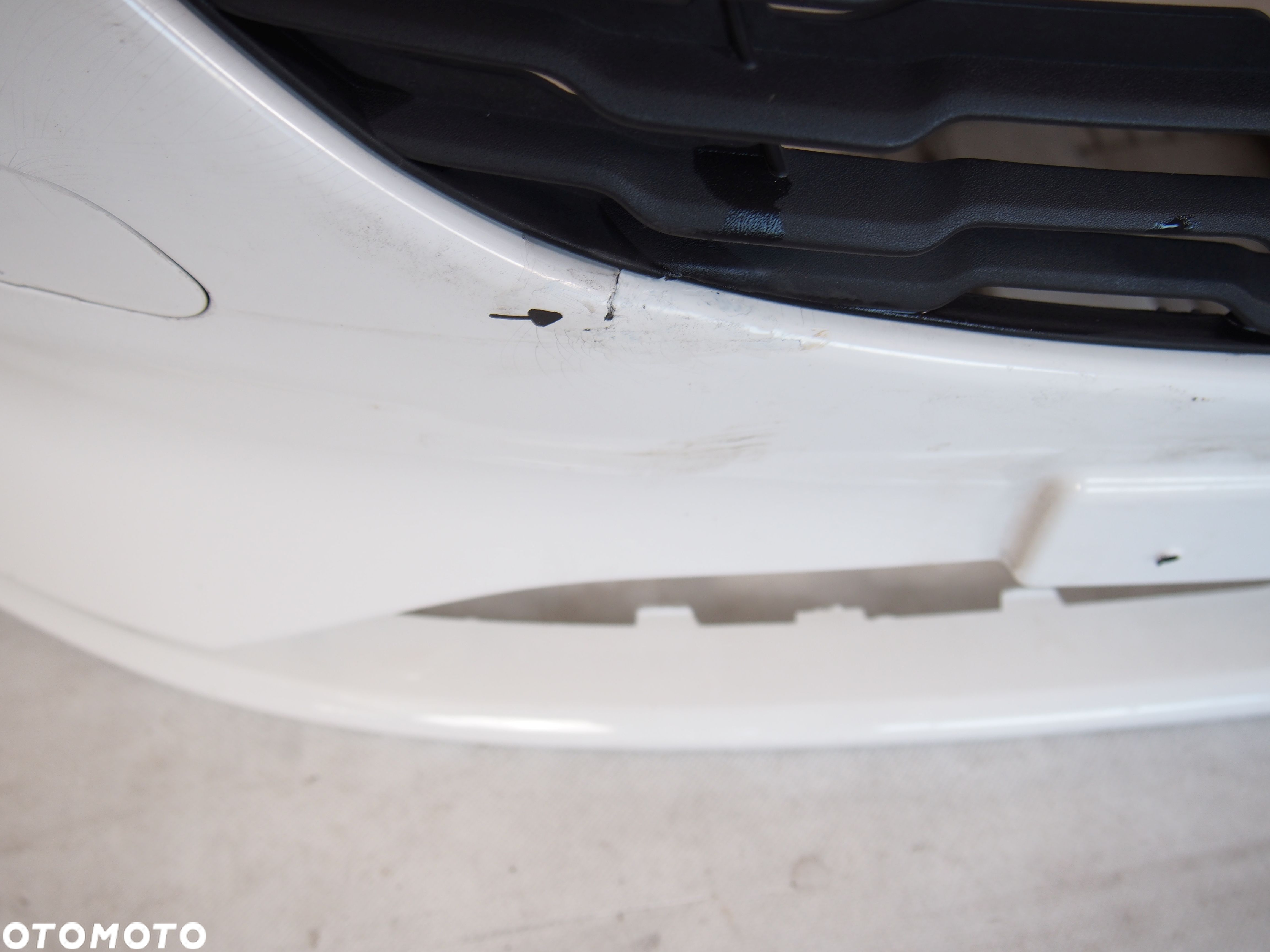 Opel Corsa E 15r Zderzak przod przedni 2015 - 2
