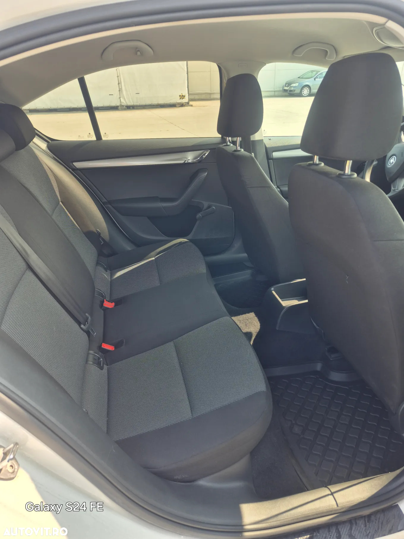 Skoda Octavia 1.6 TDI Active - 6