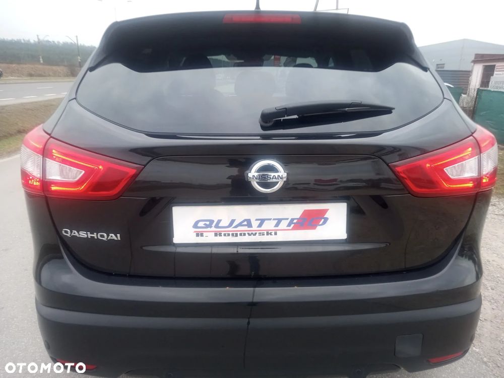 Nissan Qashqai 1.2 DIG-T N-Vision - 11