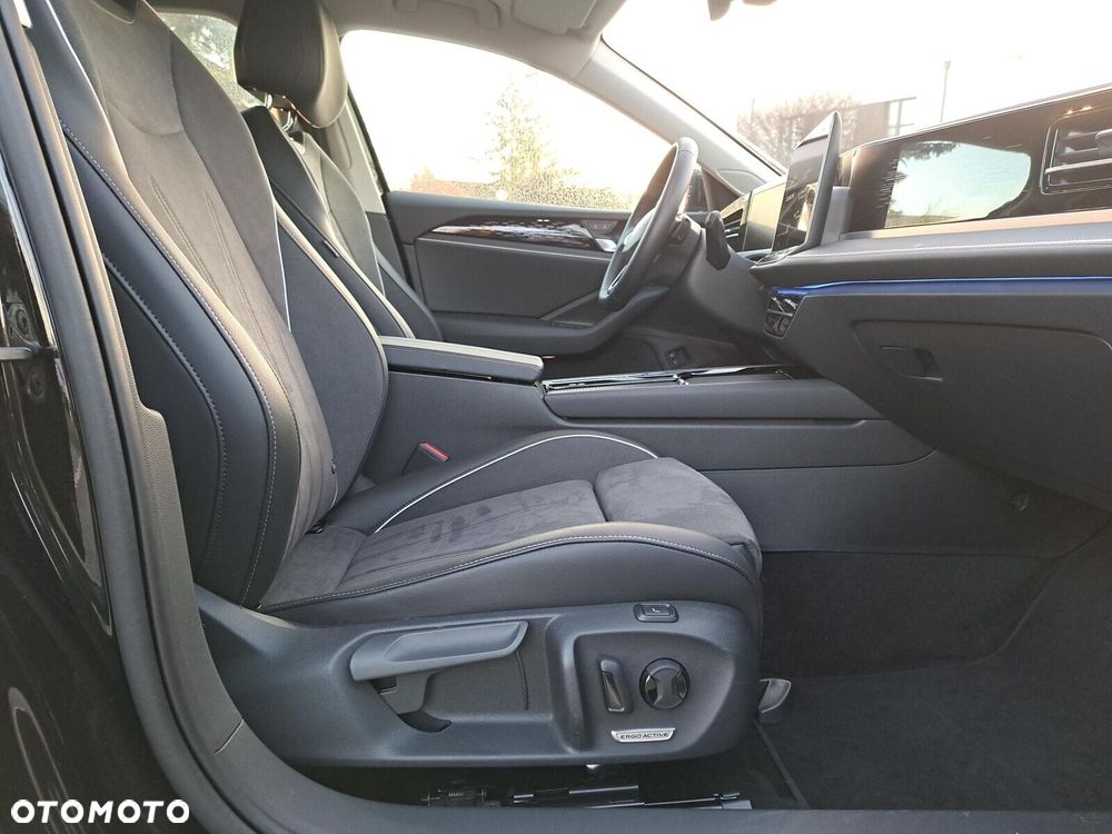 Volkswagen Passat - 22