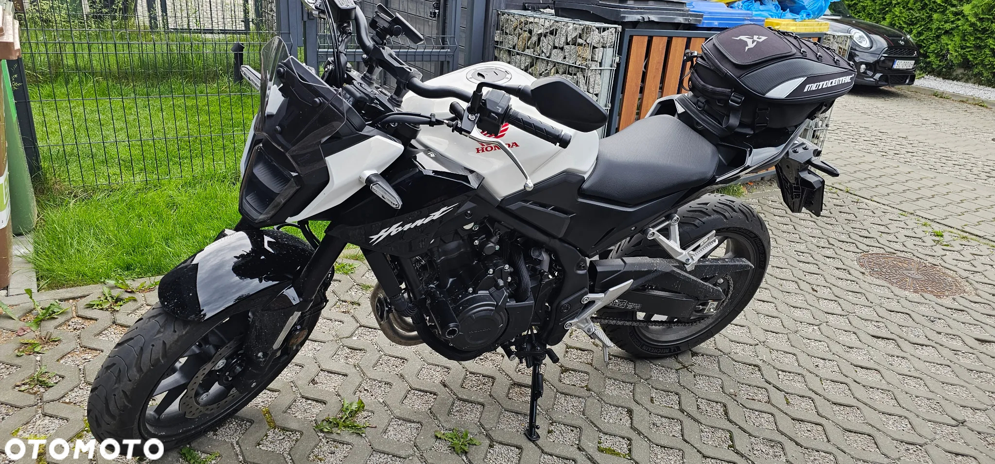 Honda CB - 4