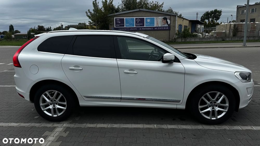 Volvo Xc60 2016 photo 5