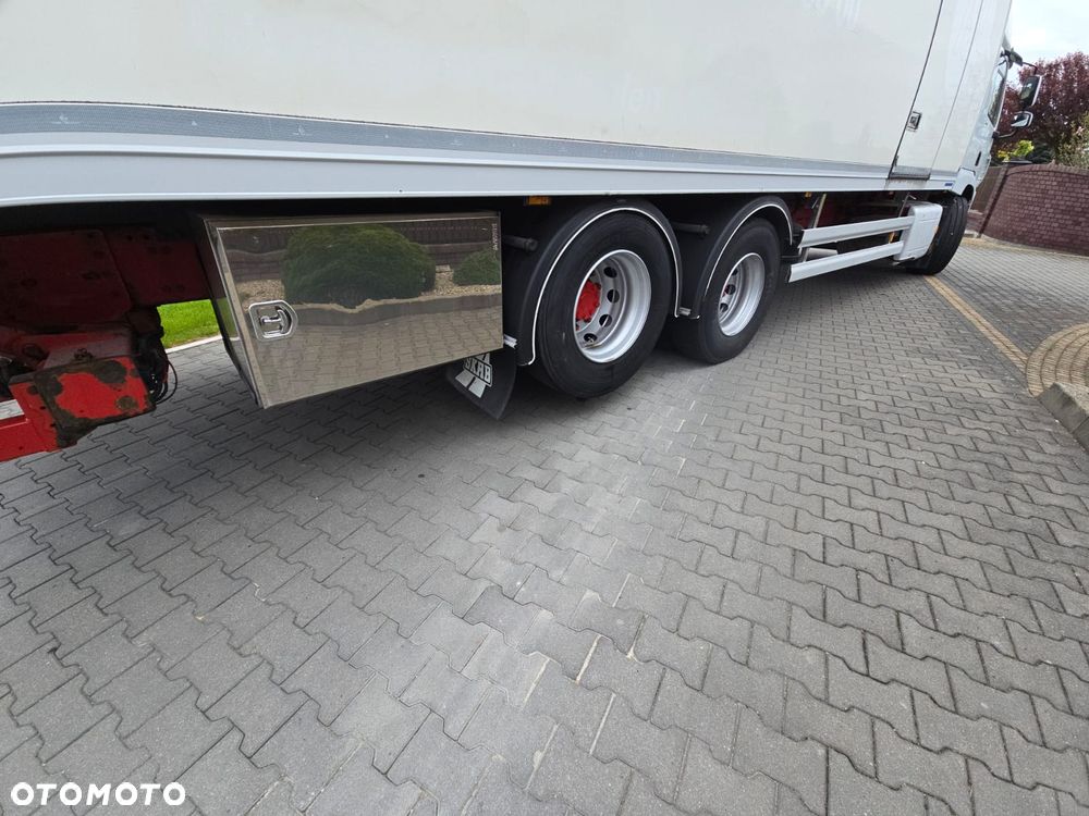 DAF CF 440 - 21