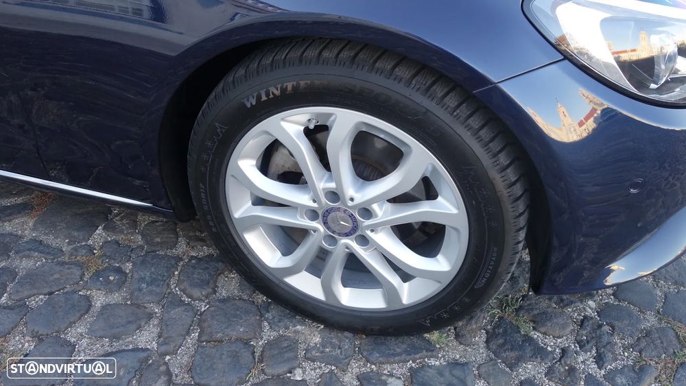 Mercedes-Benz C 200 (BlueTEC) d Station 7G-TRONIC Avantgarde - 7