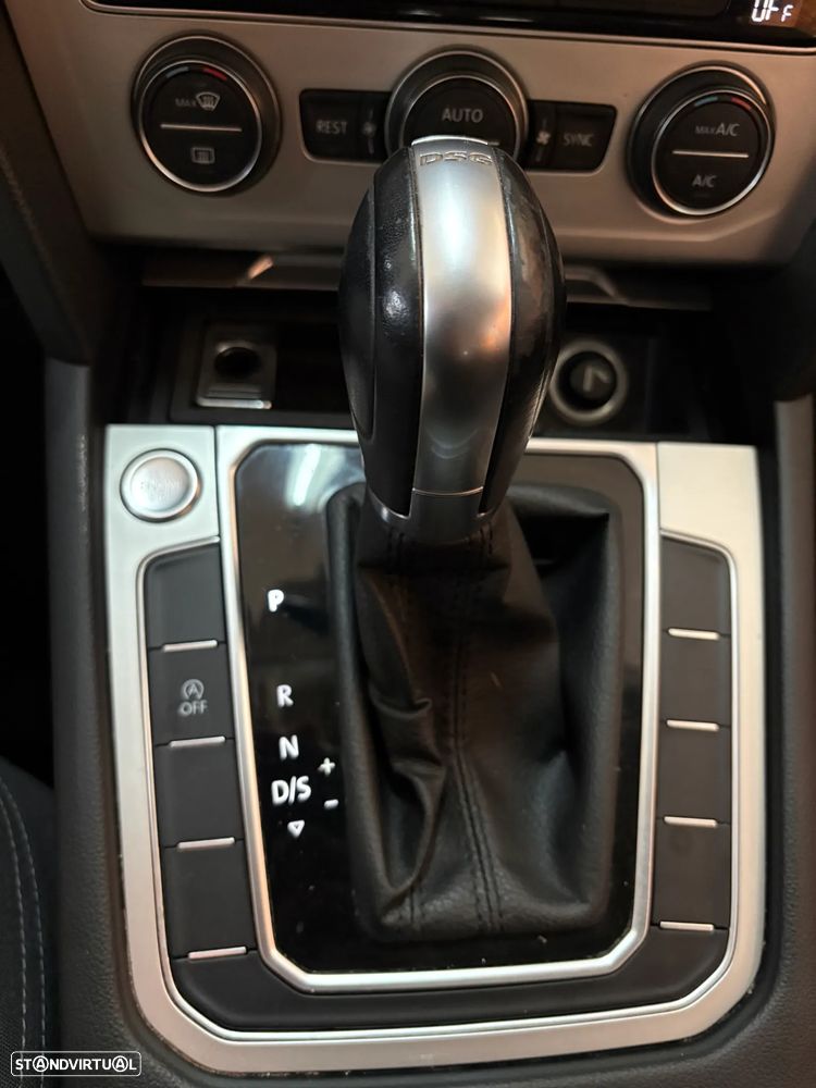 VW Passat 2.0 TDI Confortline DSG - 15