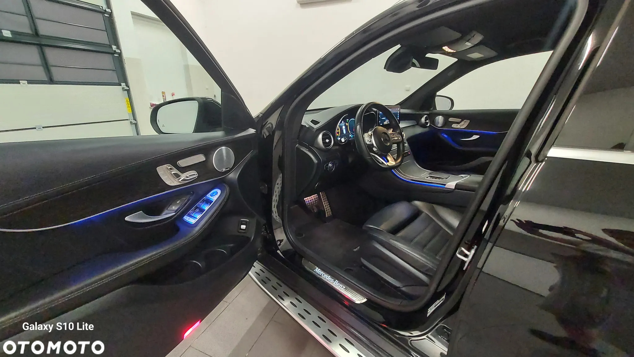 Mercedes-Benz GLC 220 d 4Matic 9G-TRONIC AMG Line Plus - 5
