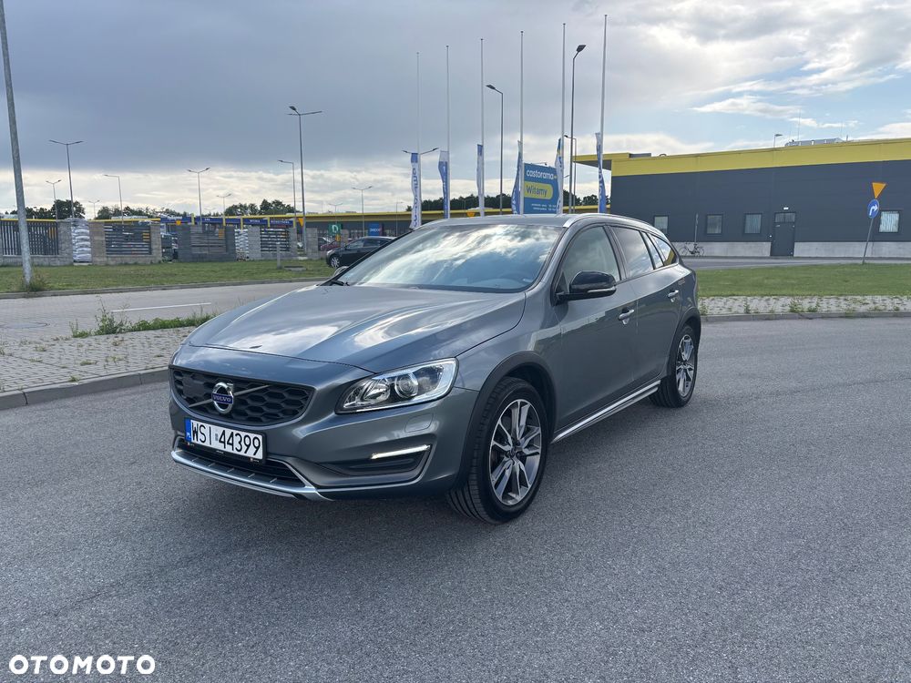 Volvo V60 Cross Country D3 Drive-E Kinetic - 16