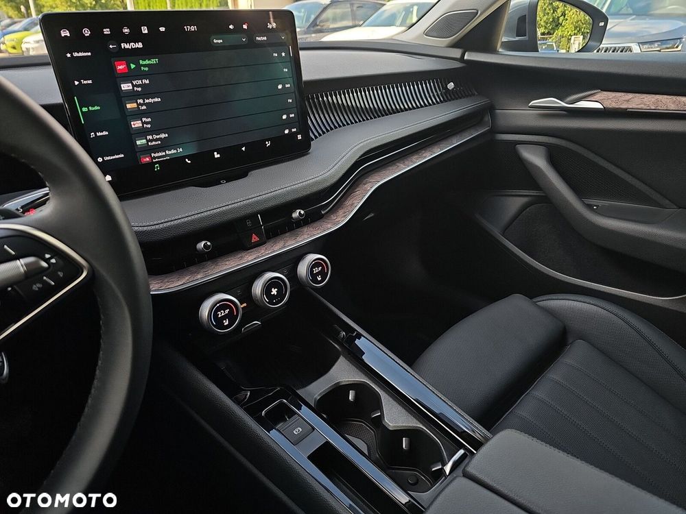 Skoda Superb 2.0 TSI 4x4 L&K DSG - 13