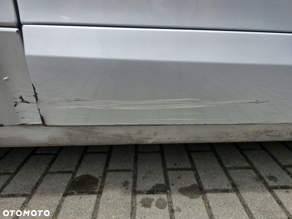 drzwi prawy przód kompletne renault scenic iii lift ted69 - 2