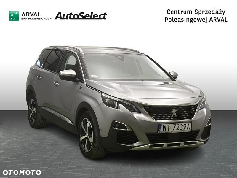 Peugeot 5008 - 8